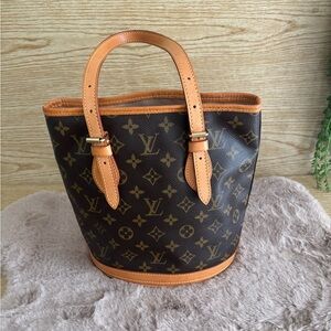 Louis Vuitton Vintage Monogram Bucket Bag